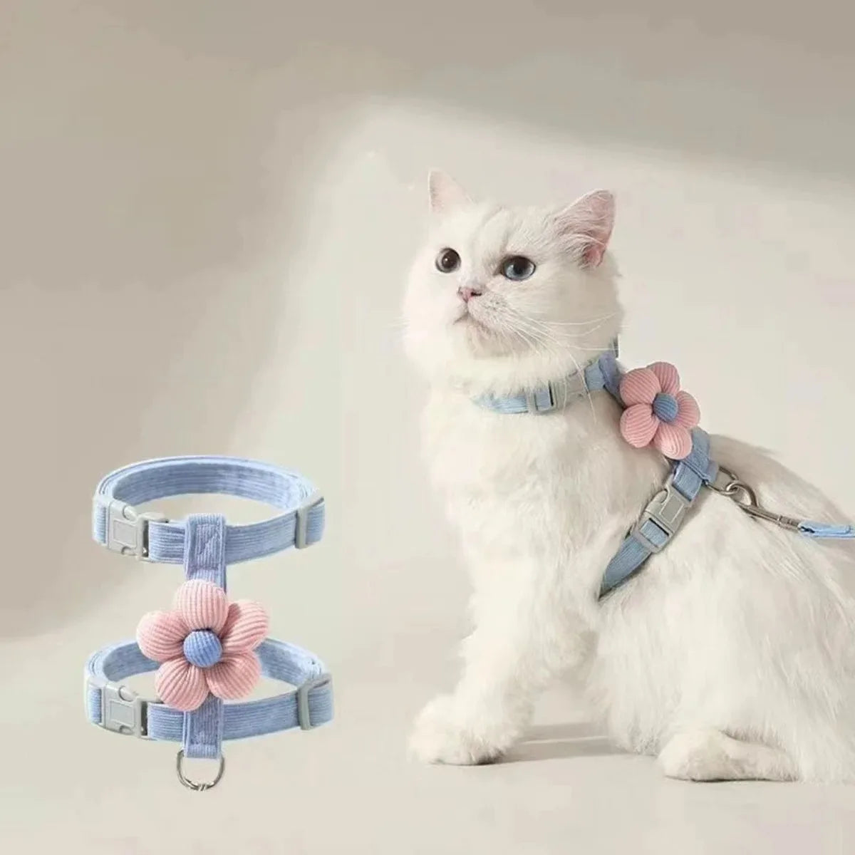 Flower-Detail Pet Harness & Matching Leash Set