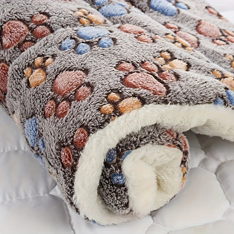 Paw-Print Plush Sleeping Mat for Dogs & Cats