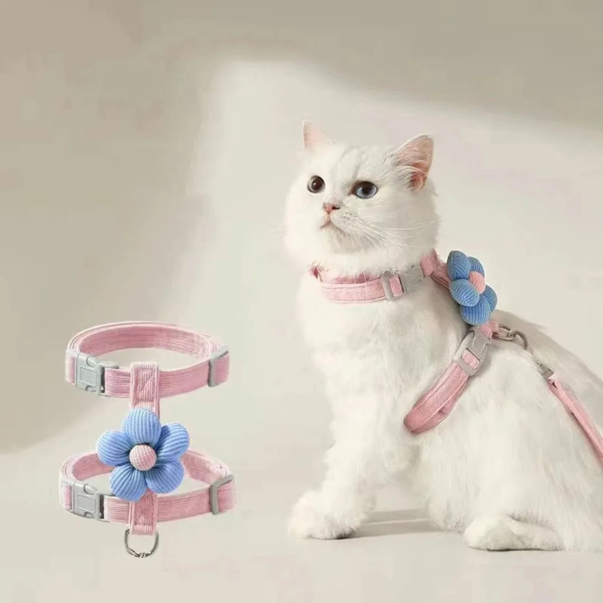 Flower-Detail Pet Harness & Matching Leash Set