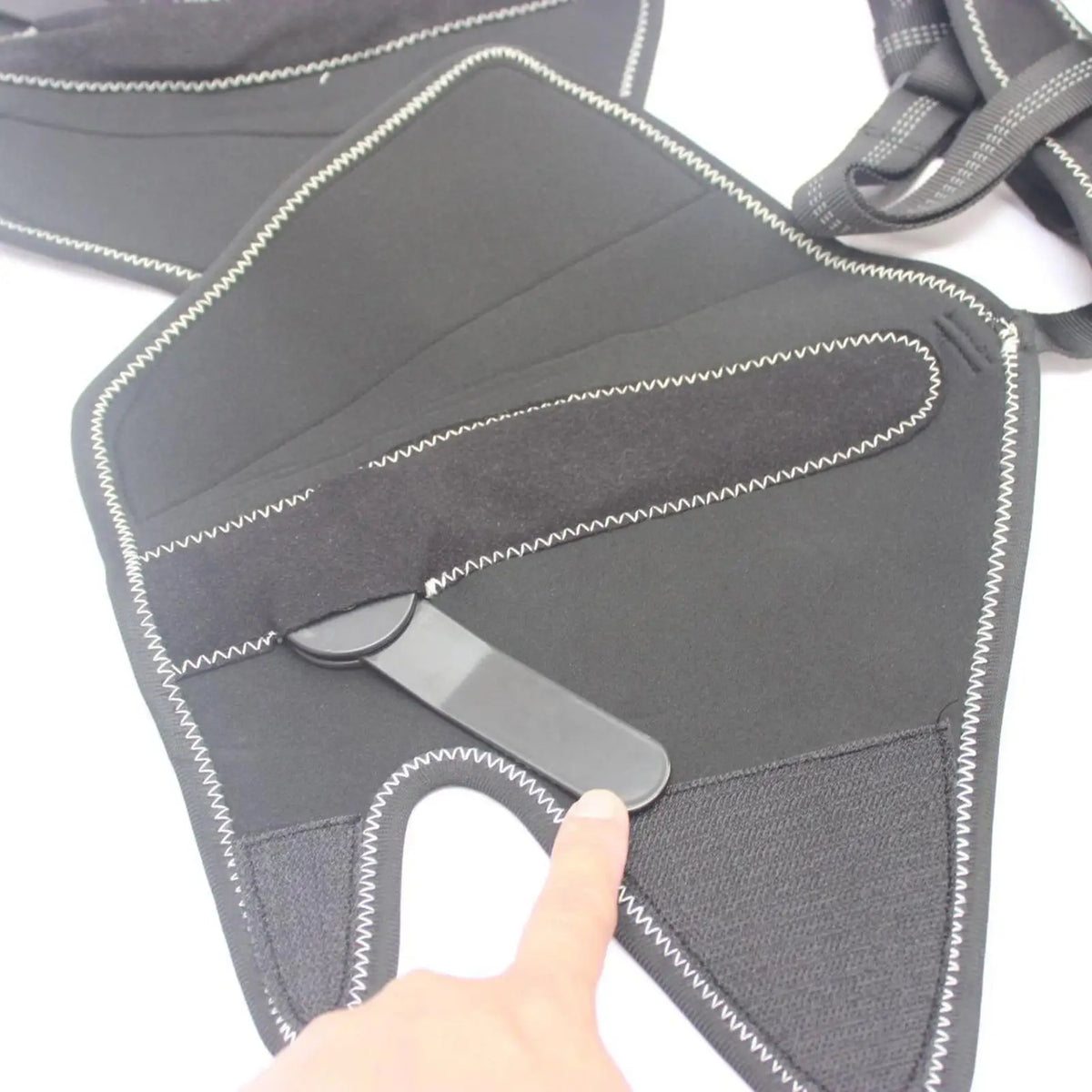 Dog Rear-Leg Brace with Adjustable Chest Harness