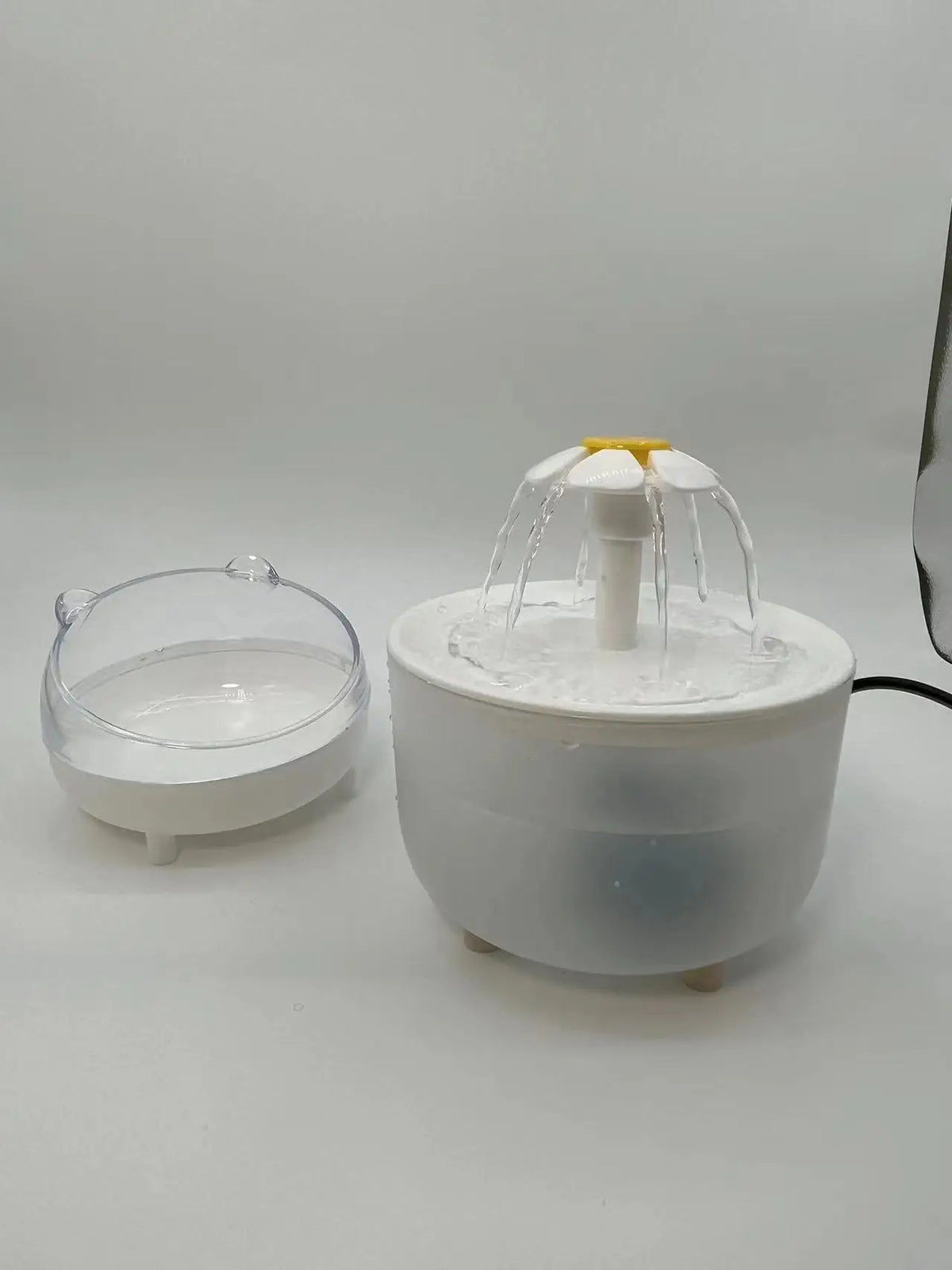 1.2L Compact Pet Water Fountain, Lotus & Spout Styles