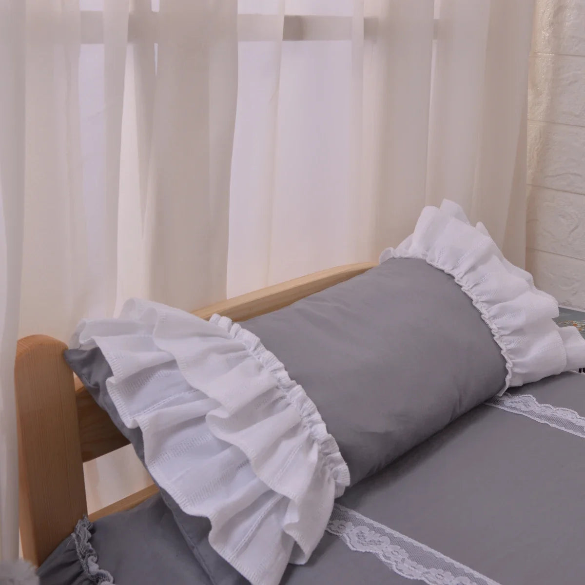 Cottage-Style Wooden Pet Bed with Ruffled Bedding