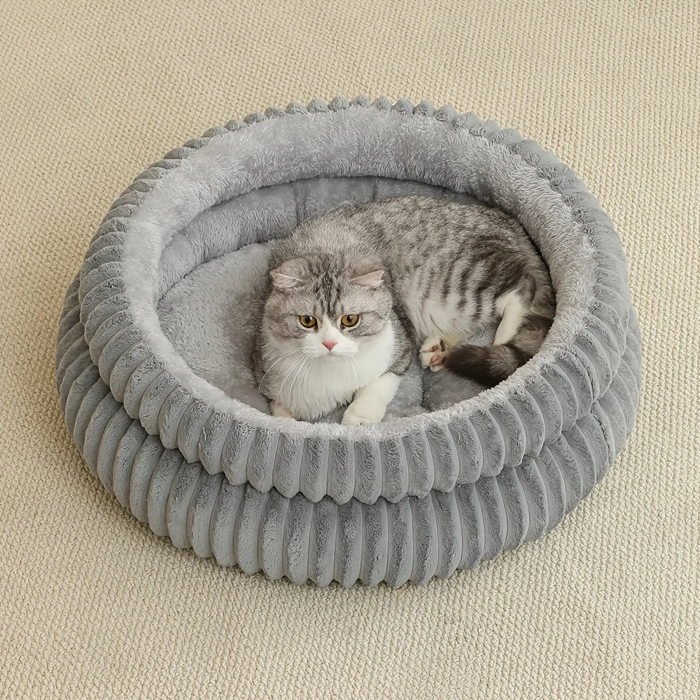 Double-Ribbed Plush Round Pet Bed
