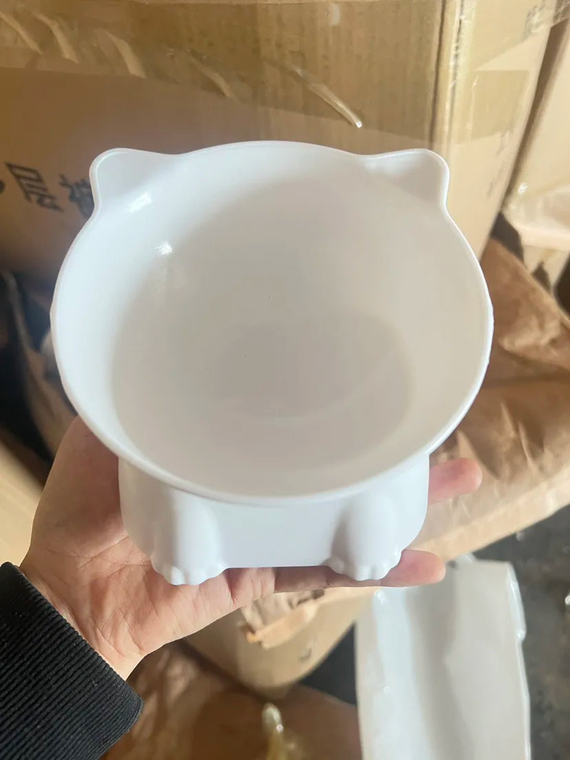 Tilted Raised Cat Bowl in Black or White