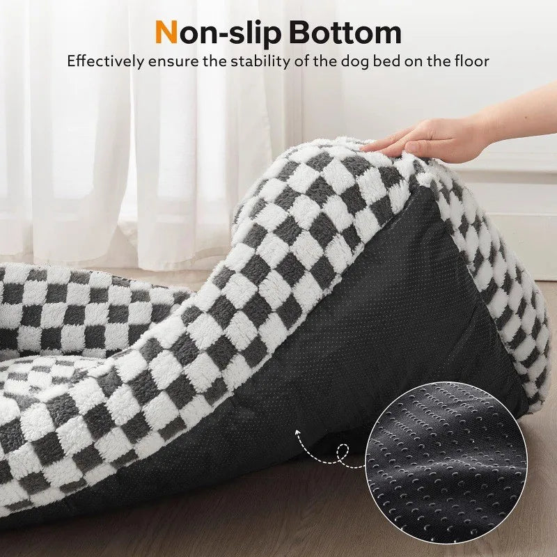 Checkerboard Fleece Bolster Bed for Dogs & Cats