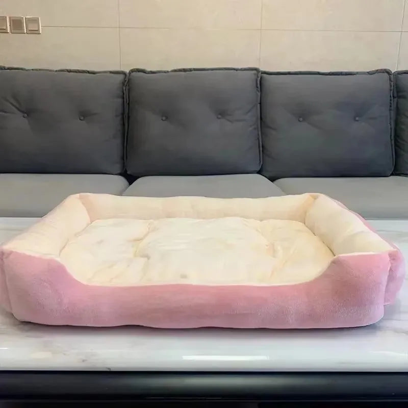 Plush-Lined Rectangular Pet Bed with Paw Detail